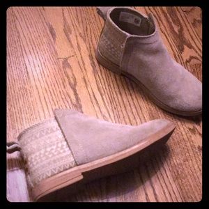 Toms Suede Ankle Chelsea Boots - child size 13